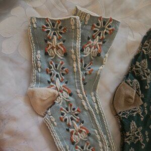 Socks 3 pairs with embroidery theme